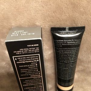 Mary Kay Makeup - MARY KAY FOUNDATION Mary Kay Makeup - MARY KAY FOUNDATION